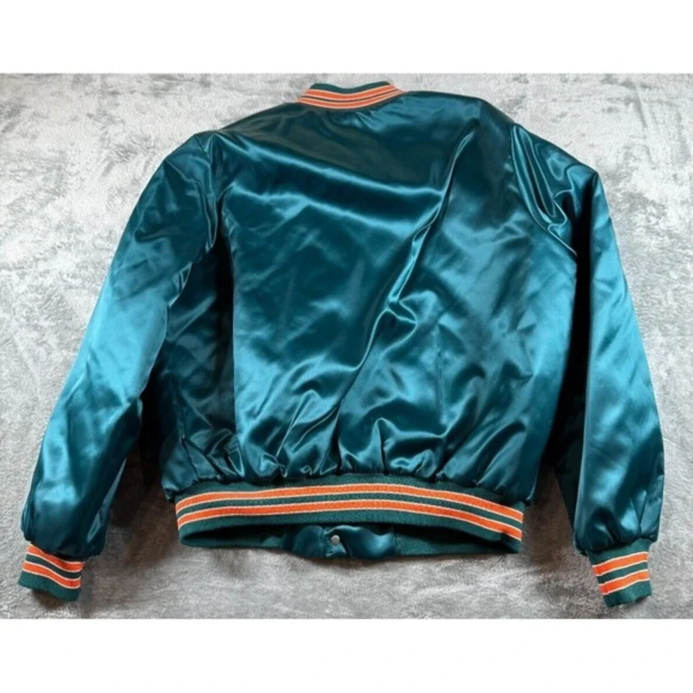 N/A worn excellent has